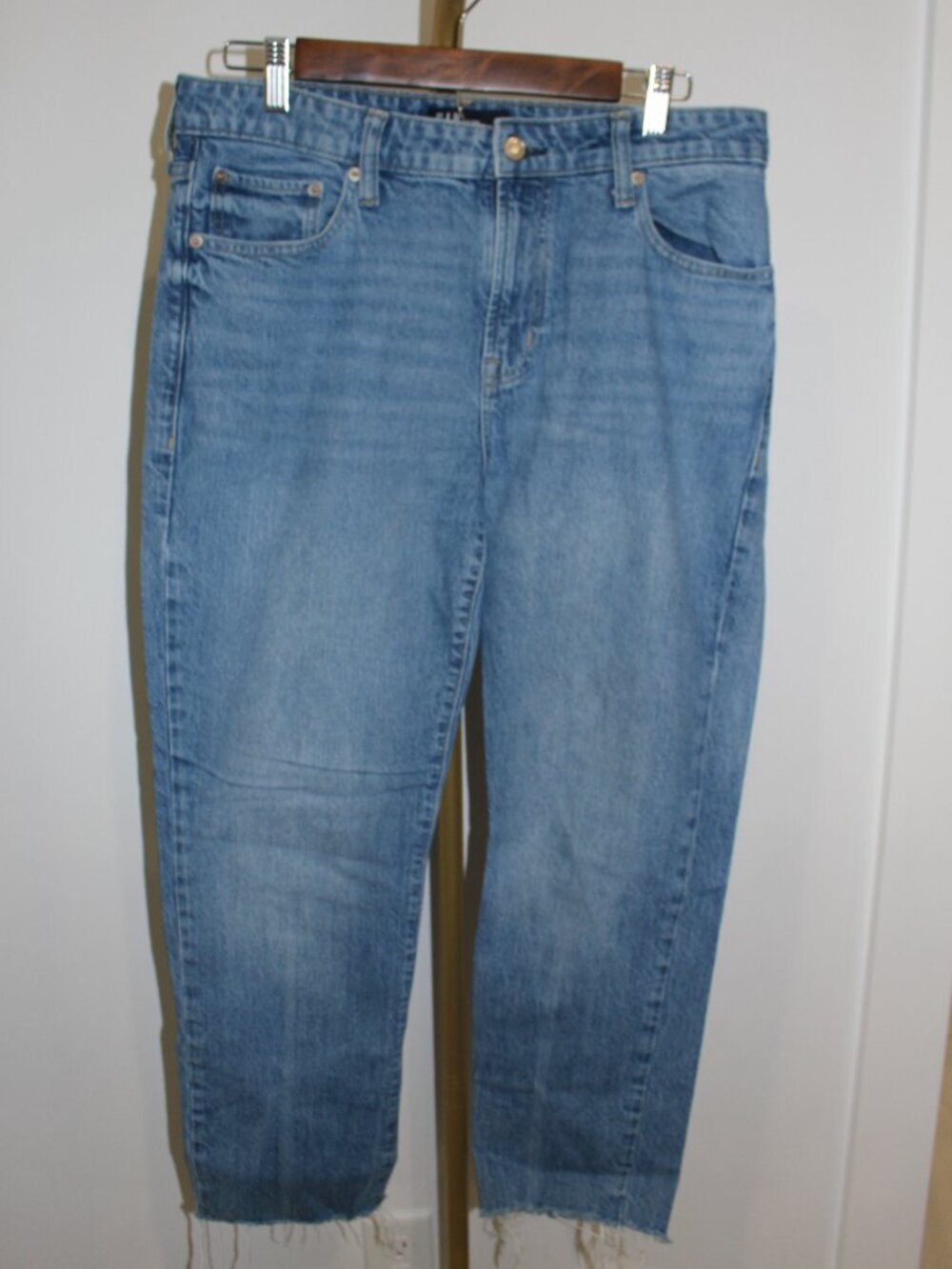 Gap Universal Slim Boyfriend Jeans Size 6/28R